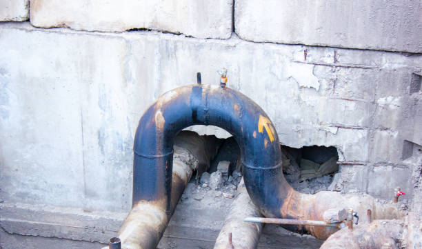 Best Ceiling water damage repair  in Montebello, NY
